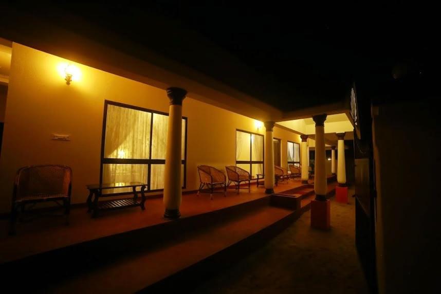 Marari Beach Clleetus Homestay Mararikulam Esterno foto